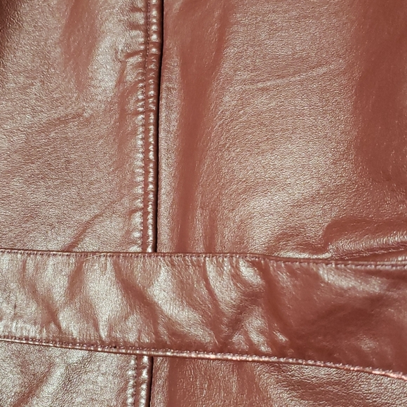 Leather jacket - Picture 5 of 6